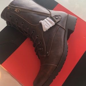 G by GUESS combat boots